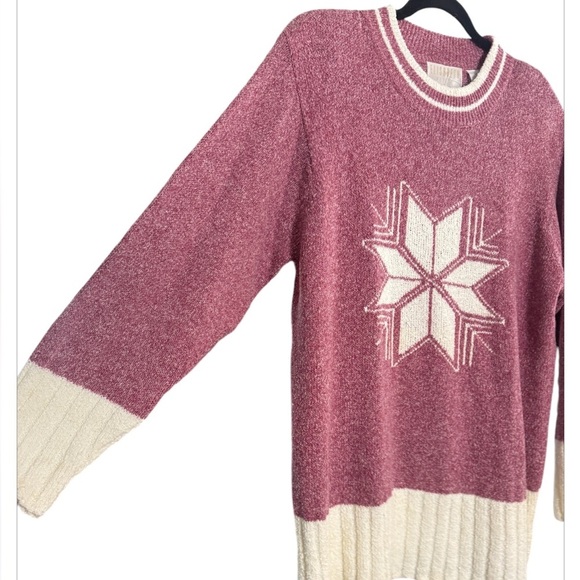 Vintage Snowflake Knit Tunic Length Sweater - Picture 4 of 9